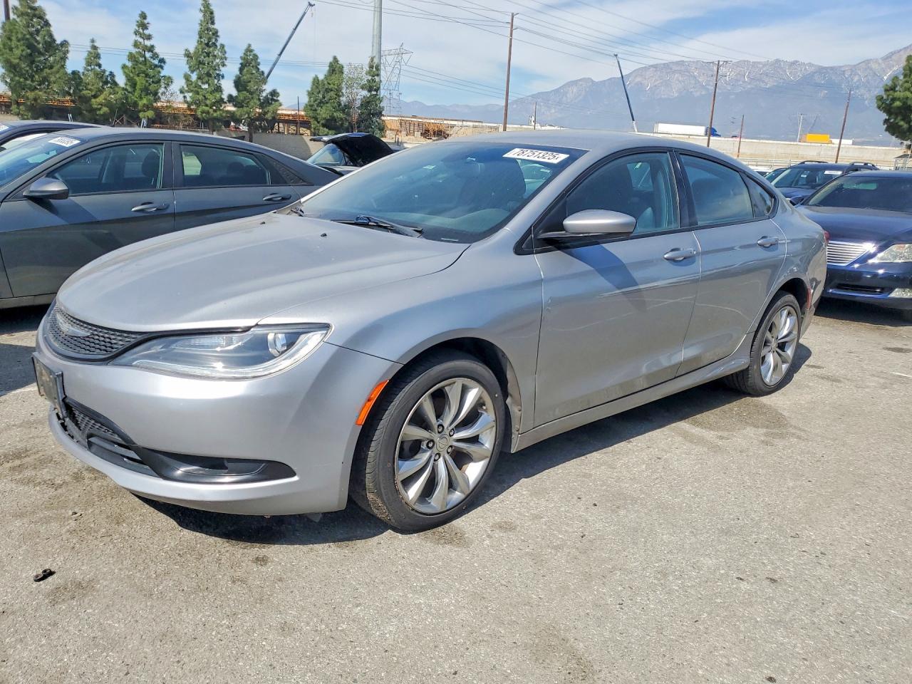 2015 CHRYSLER 200