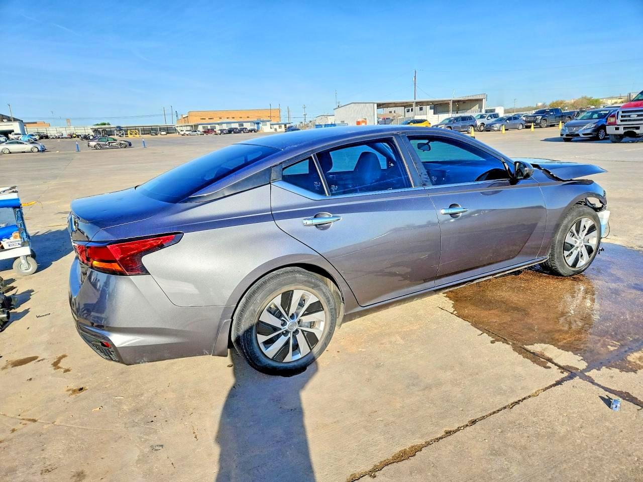 2021 NISSAN ALTIMA