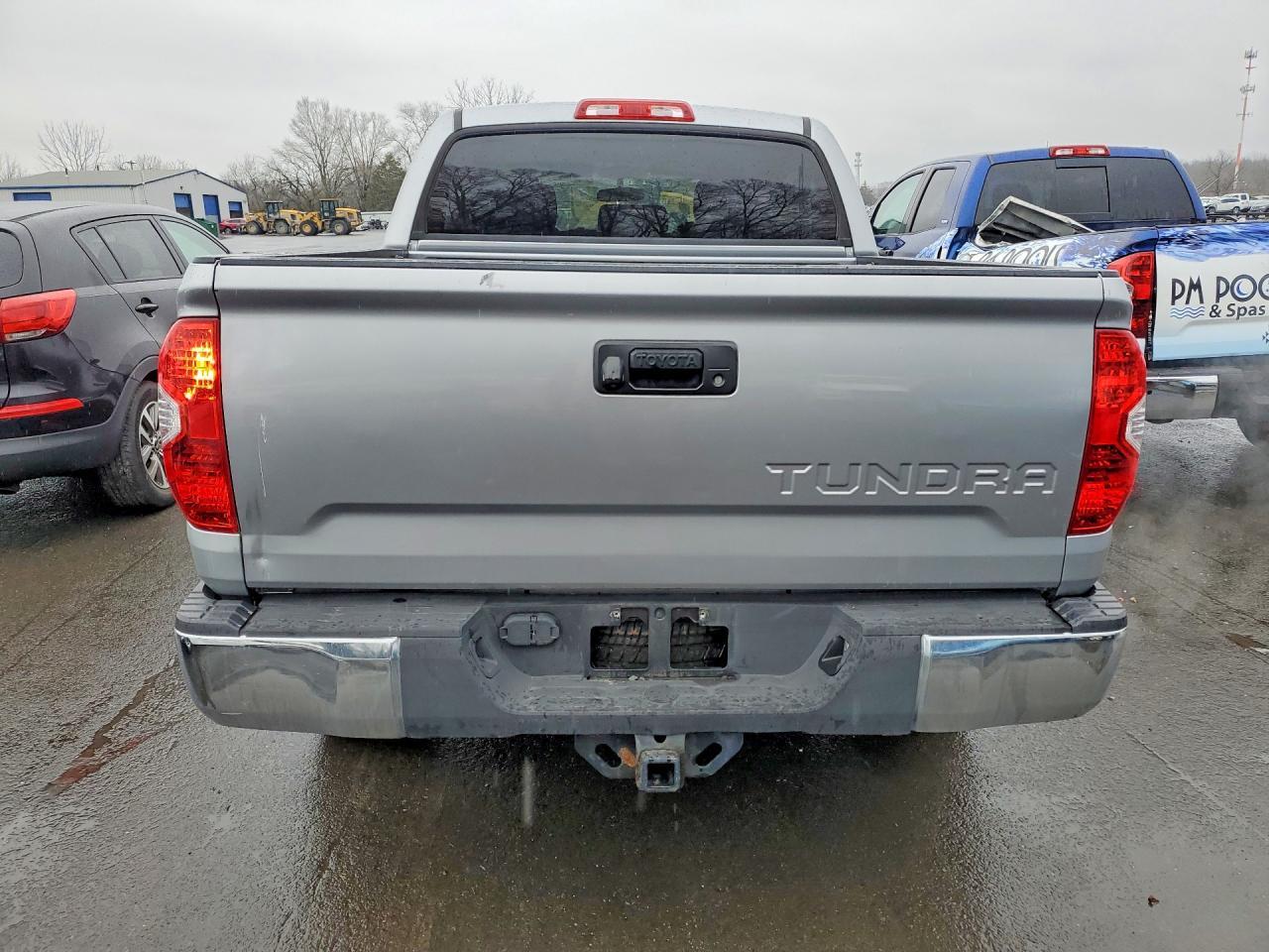 2014 TOYOTA TUNDRA