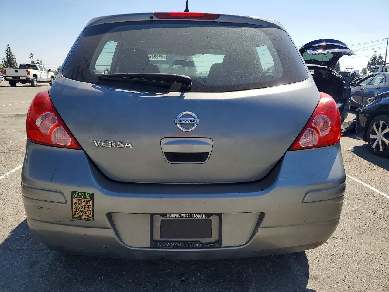 2012 NISSAN VERSA