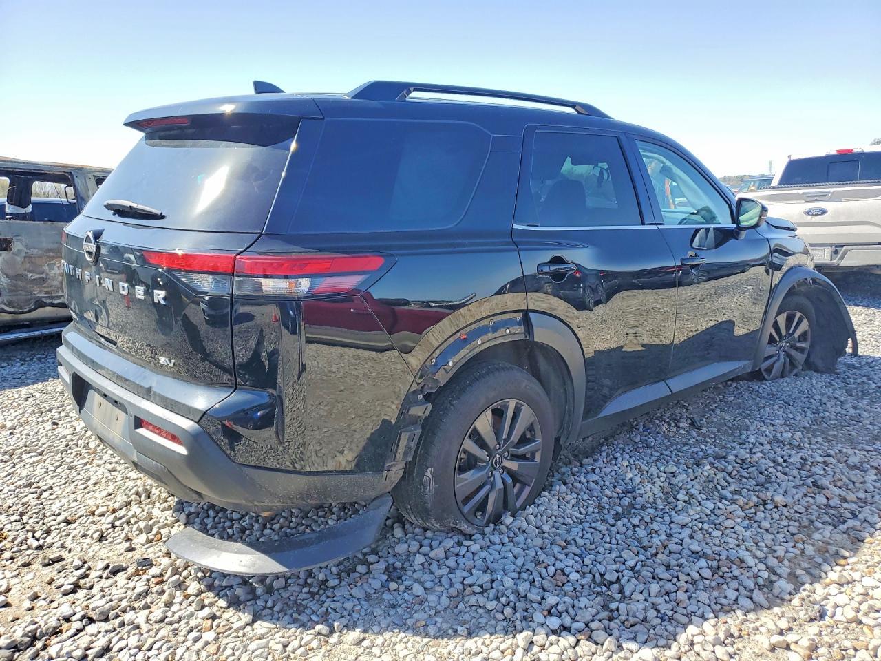 2022 NISSAN PATHFINDER