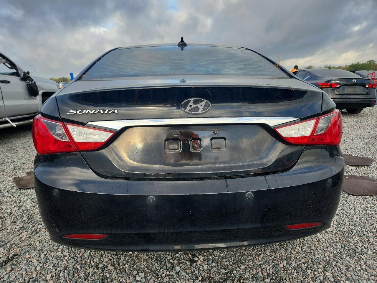 2013 HYUNDAI SONATA