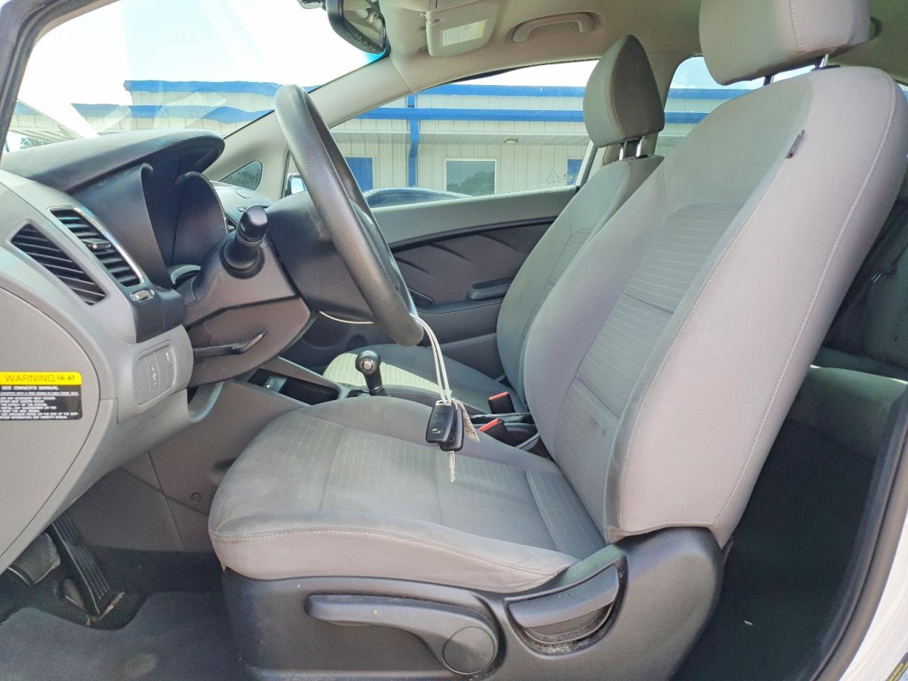 2017 KIA FORTE