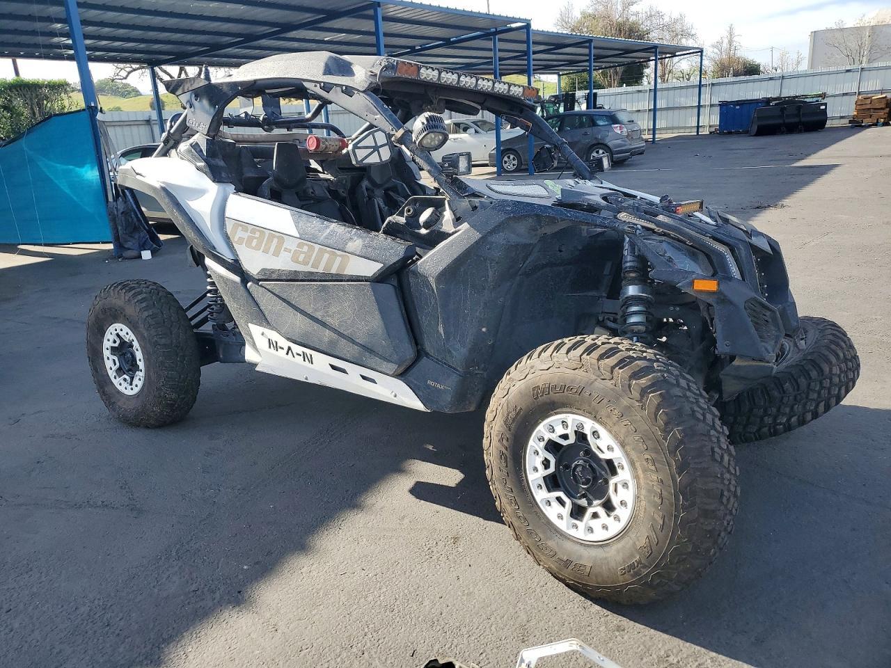 2023 CAN-AM Maverick X3