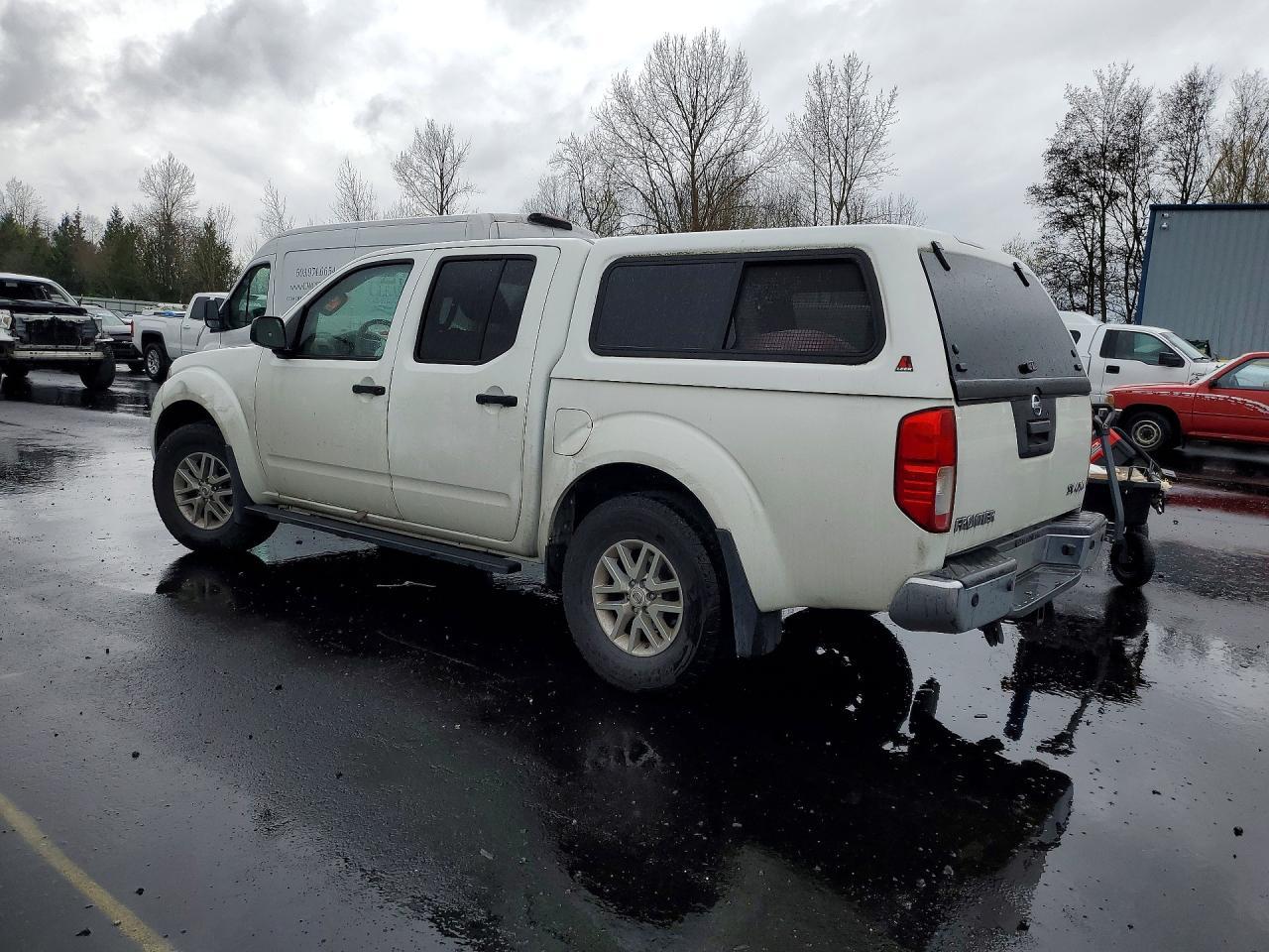 2016 NISSAN Frontier