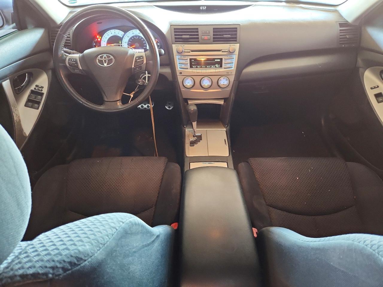 2011 TOYOTA CAMRY