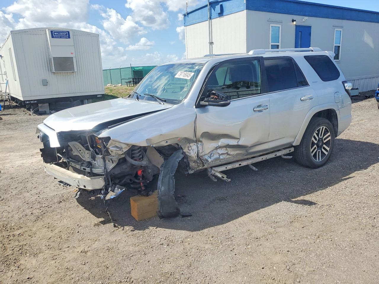2018 TOYOTA 4Runner