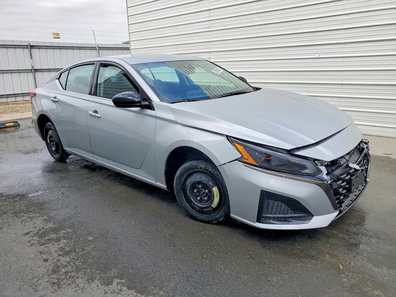 2025 NISSAN ALTIMA