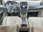 2013 CHRYSLER Town & Country