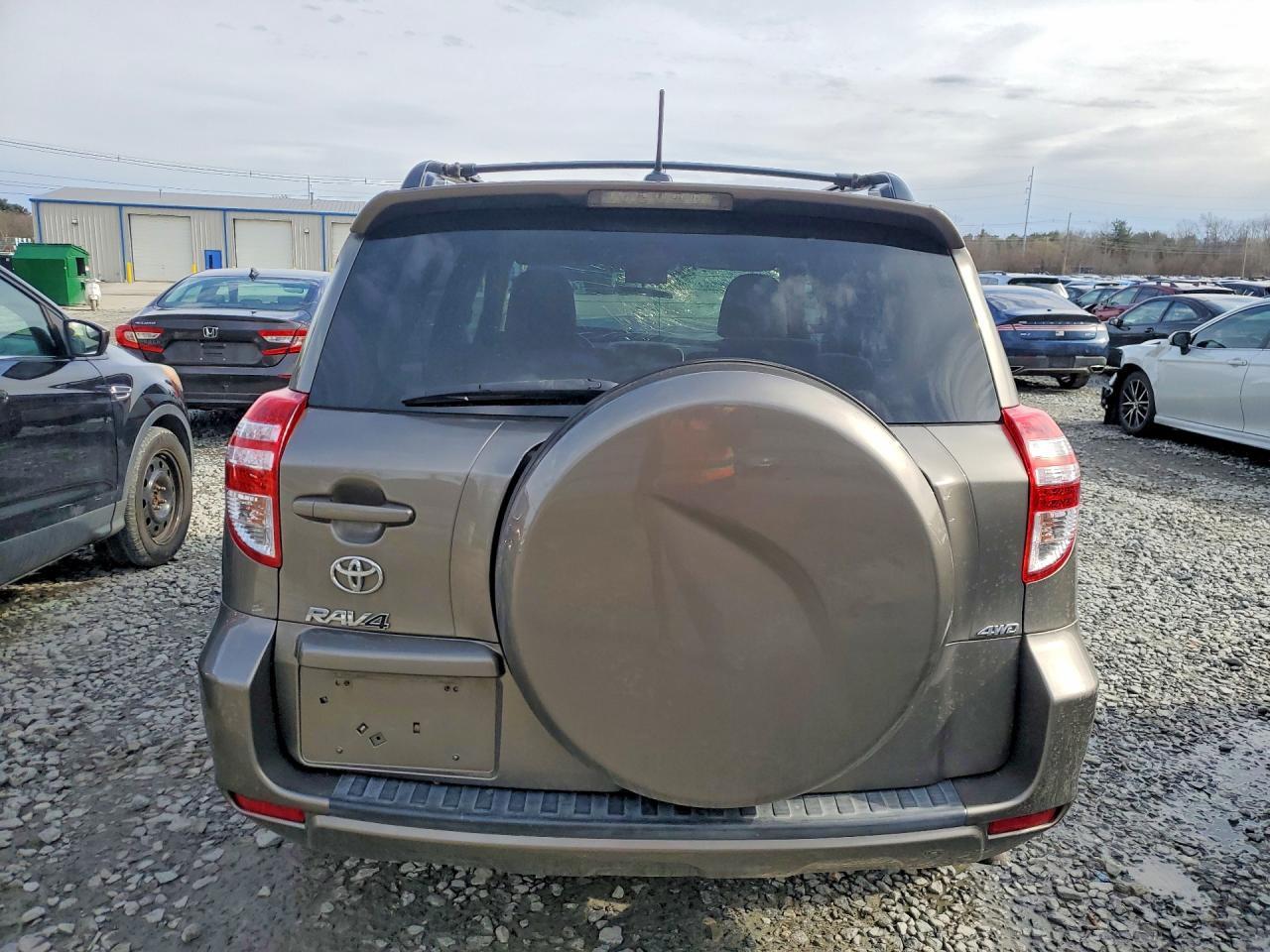 2011 TOYOTA RAV4