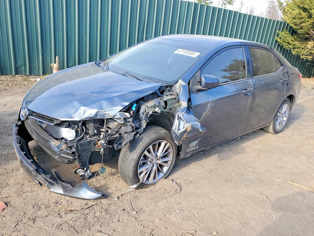 2015 TOYOTA COROLLA