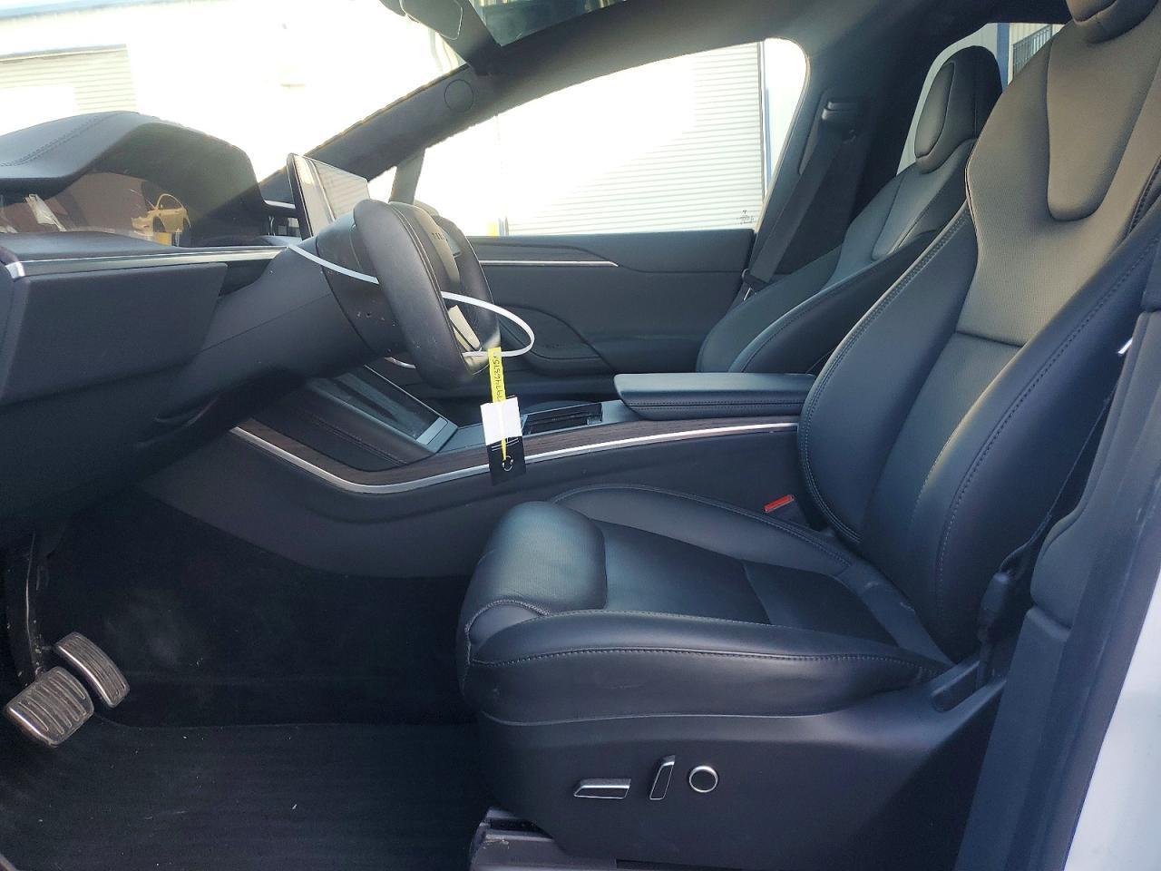 2024 TESLA MODEL X