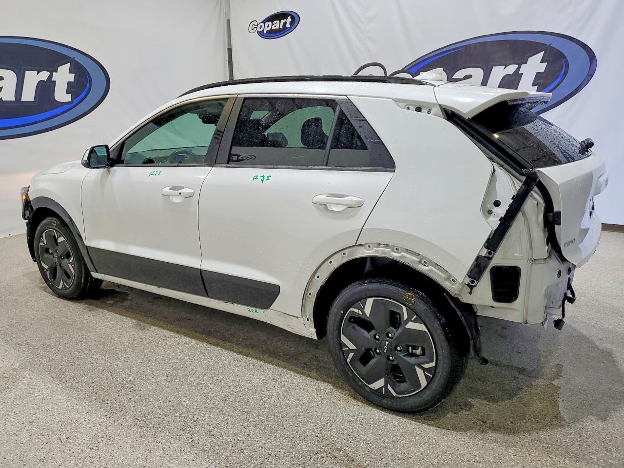 2023 KIA Niro