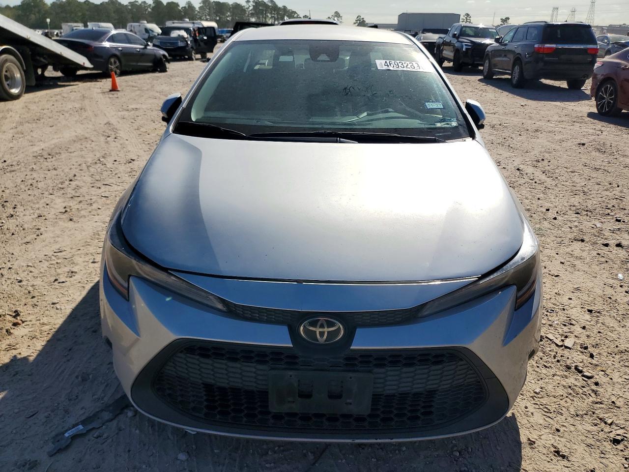 2022 TOYOTA COROLLA