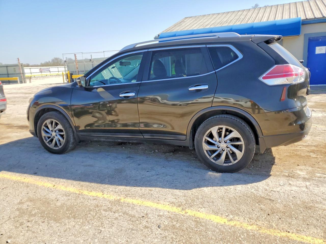 2014 NISSAN ROGUE