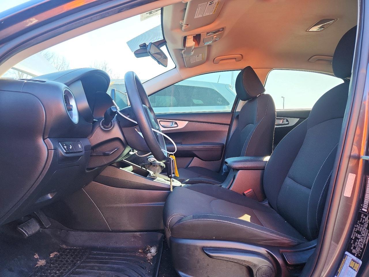 2023 KIA FORTE
