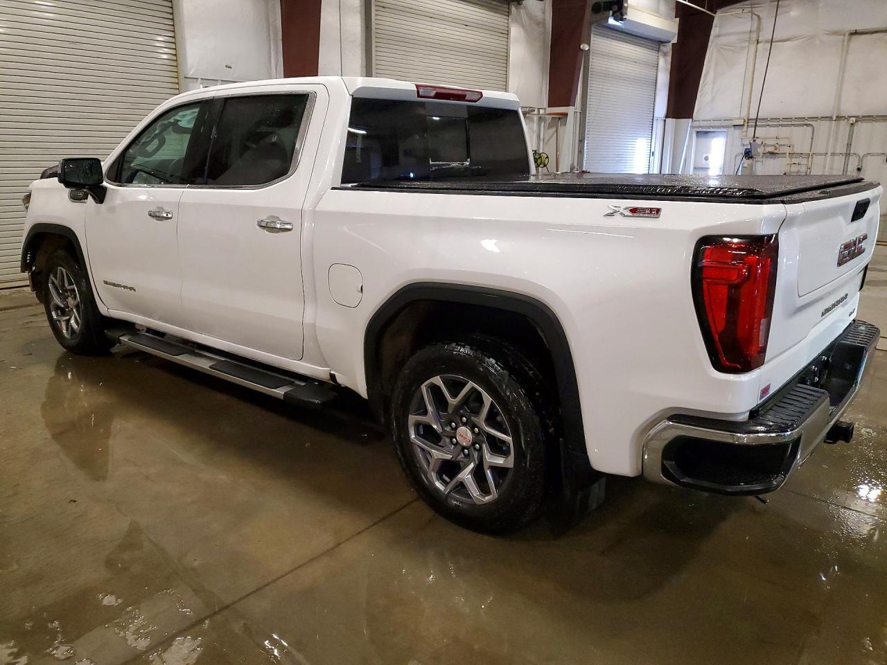 2024 GMC Sierra
