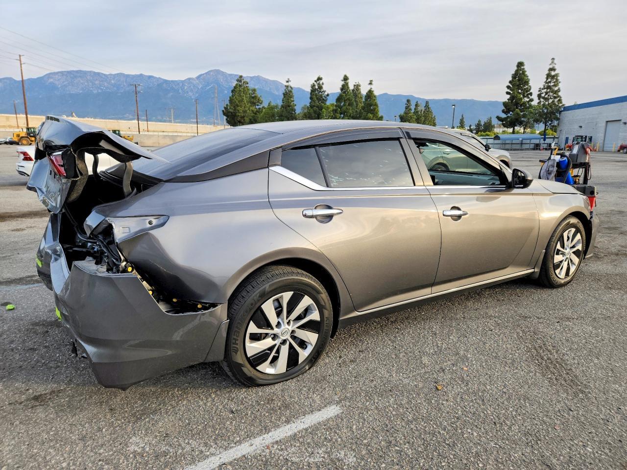 2024 NISSAN ALTIMA