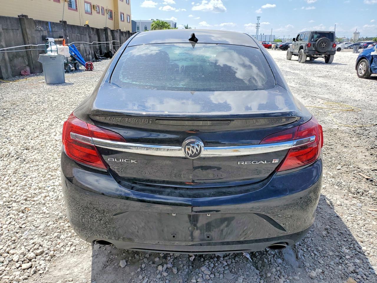 2017 BUICK Regal