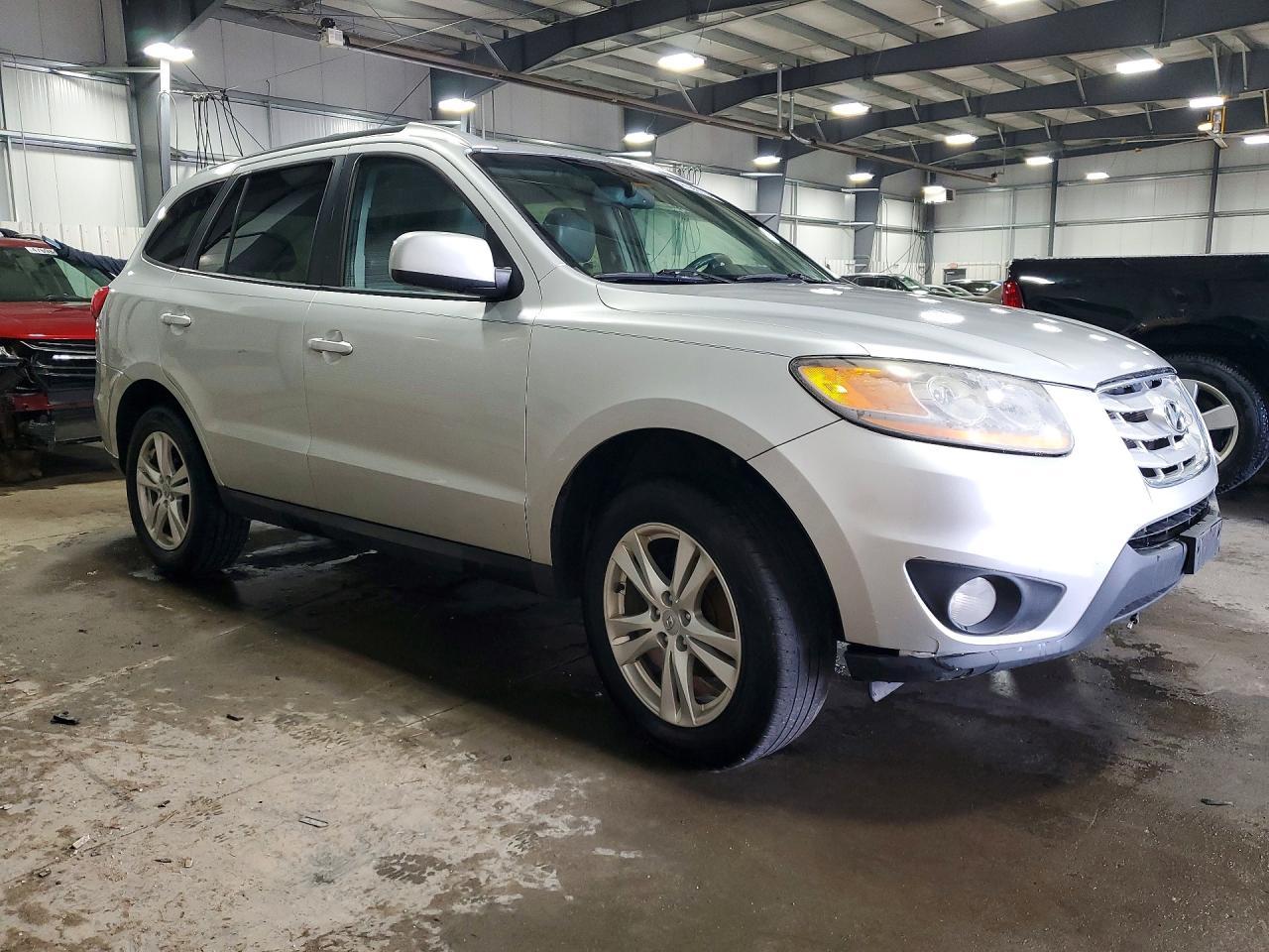 2011 HYUNDAI SANTA FE