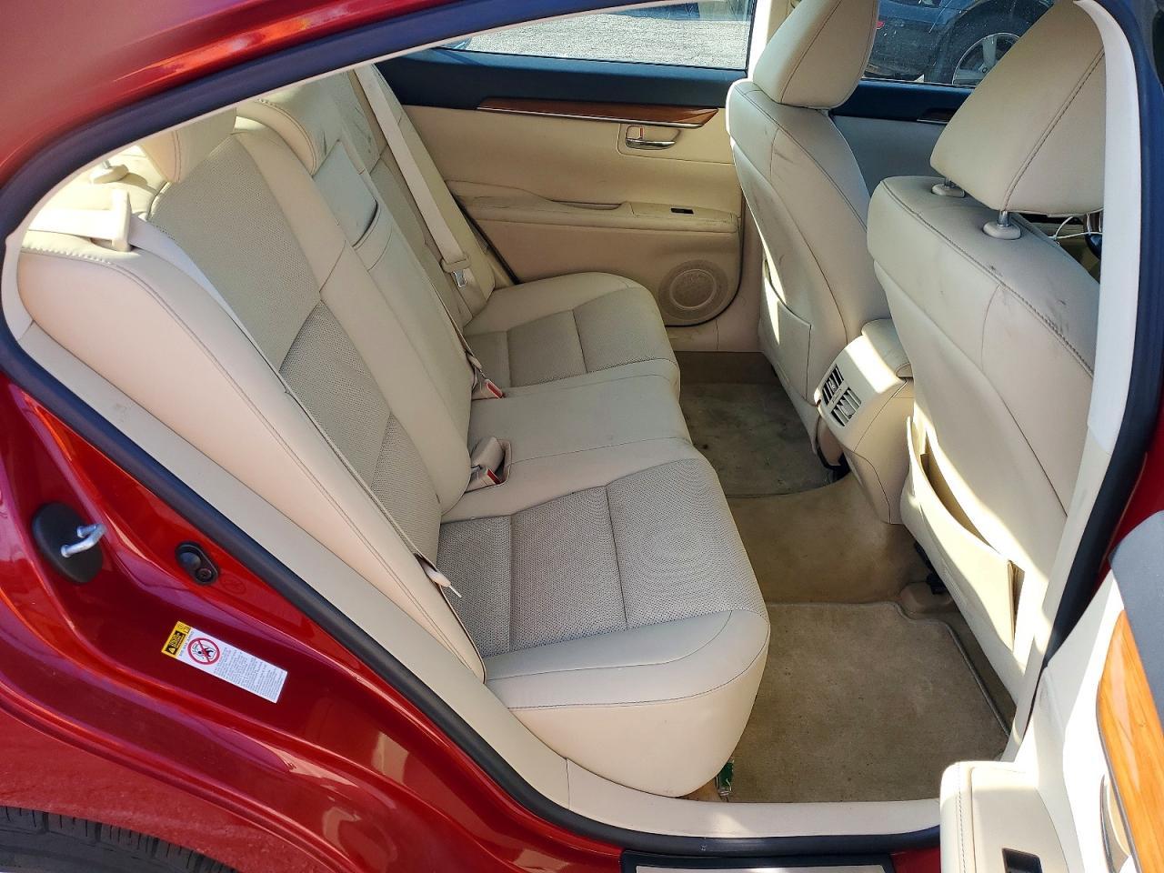 2015 LEXUS ES 300H