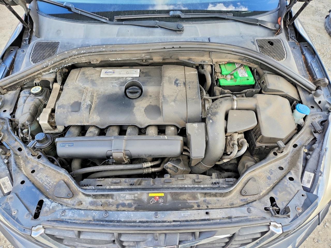 2012 VOLVO XC60