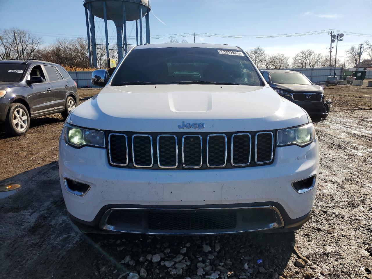 2017 JEEP Grand Cherokee