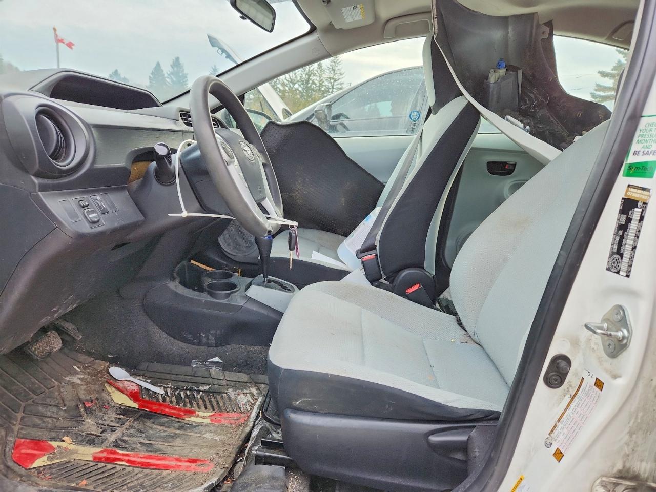 2013 TOYOTA Prius c