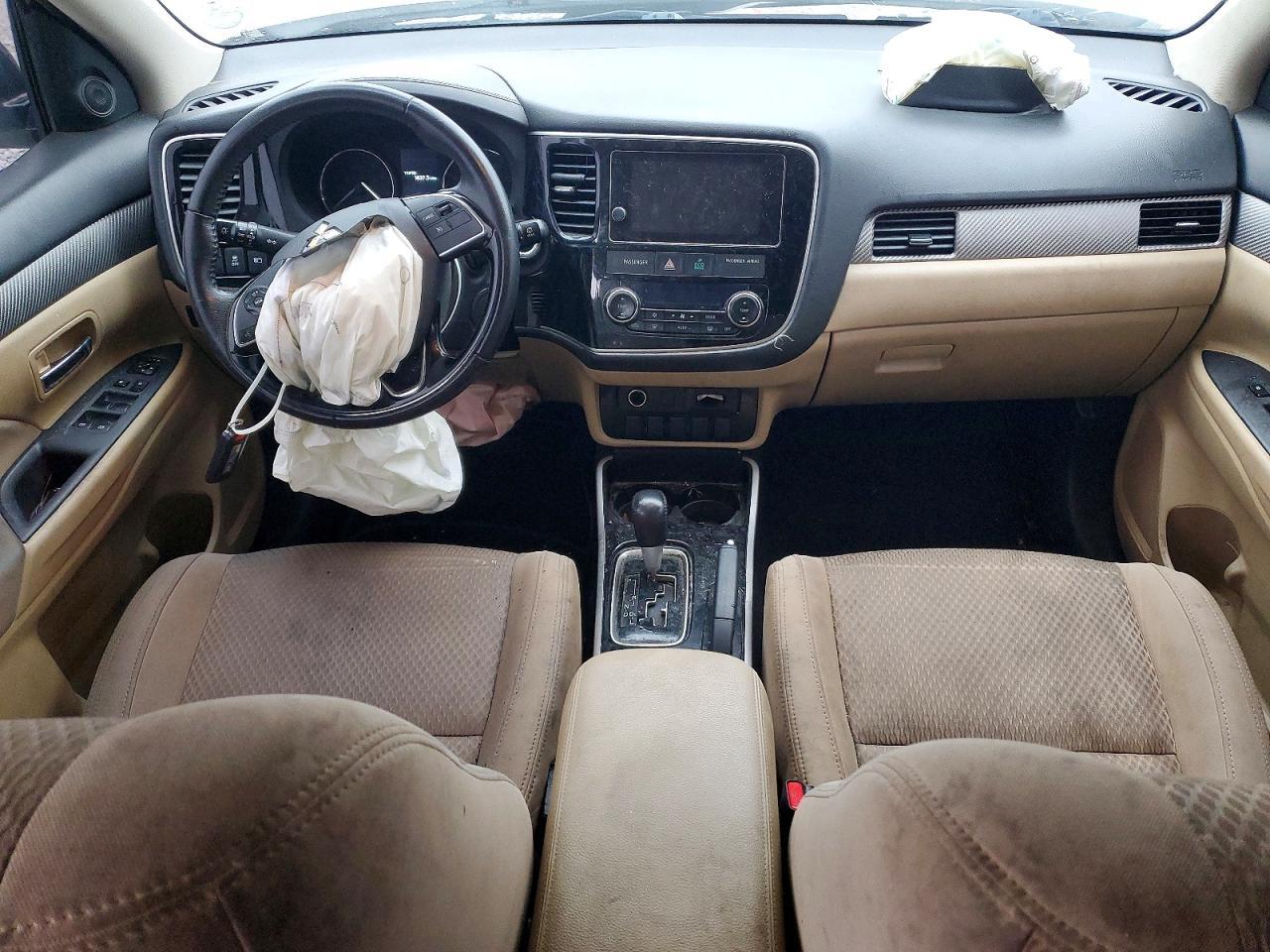 2018 MITSUBISHI outlander