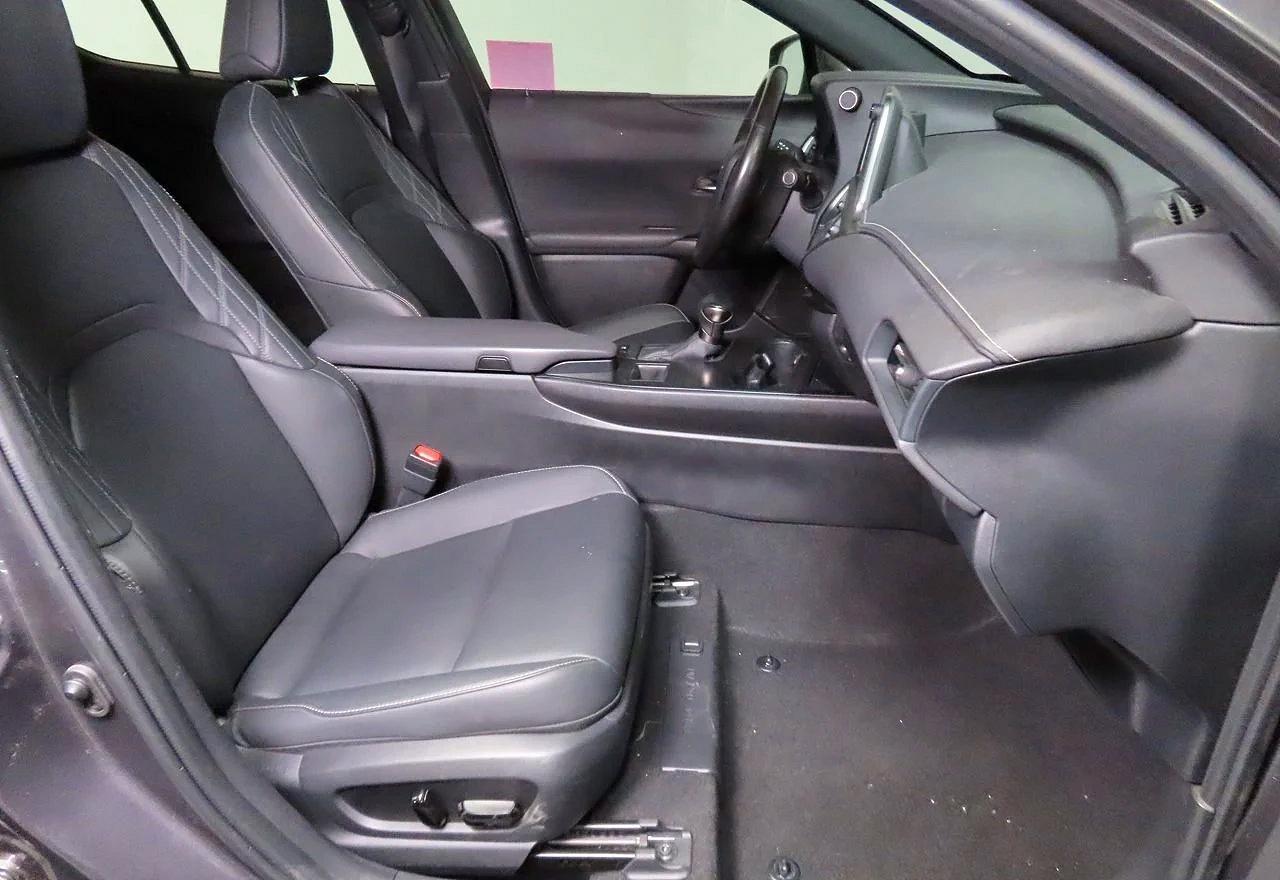 2023 LEXUS UX 250H