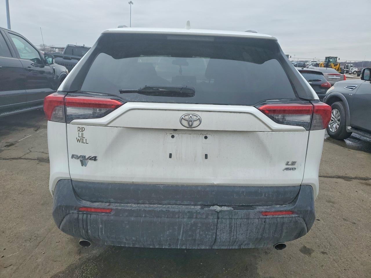 2019 TOYOTA RAV4