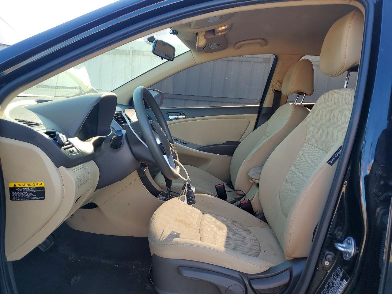 2012 HYUNDAI ACCENT