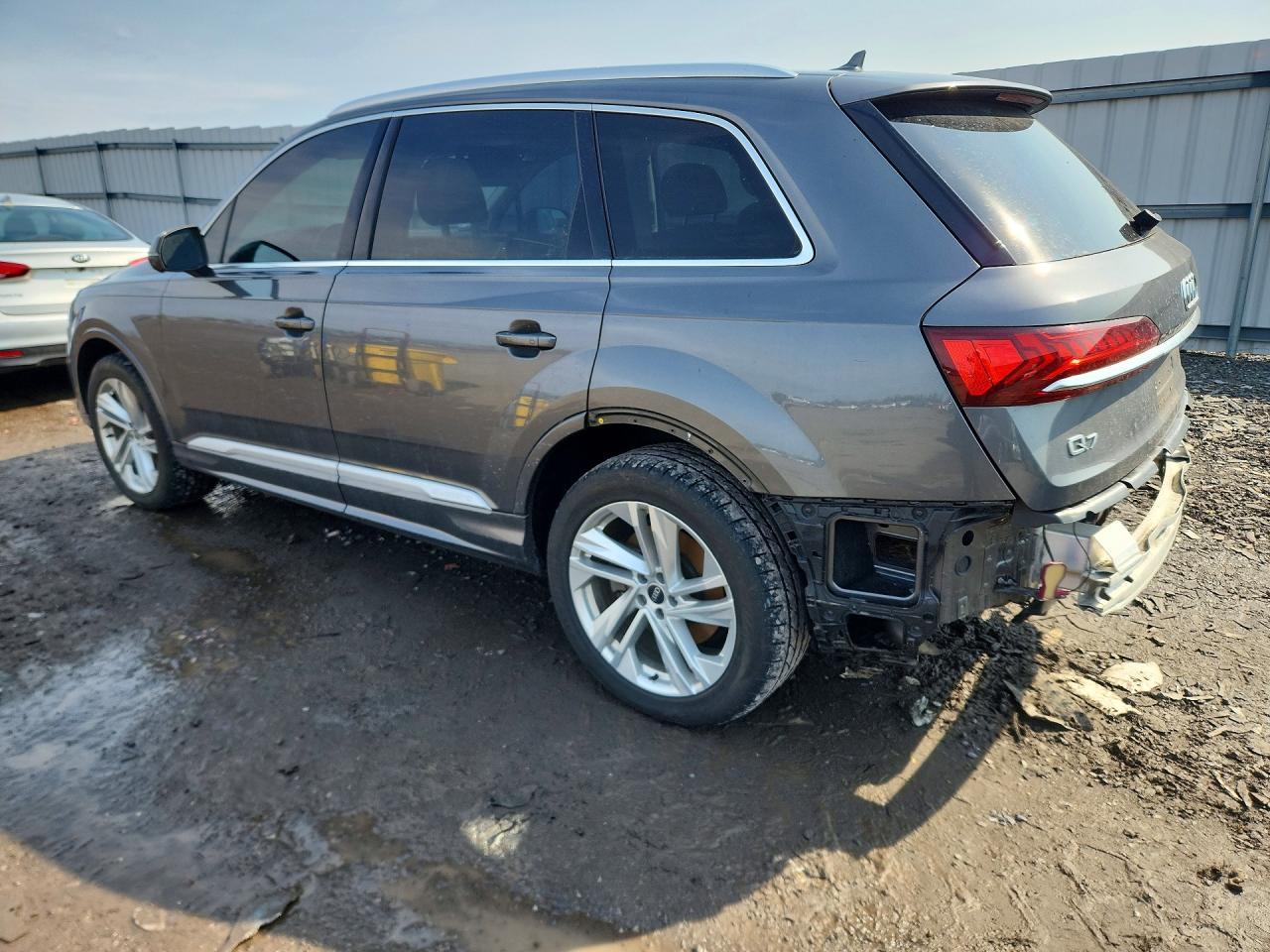 2021 AUDI Q7