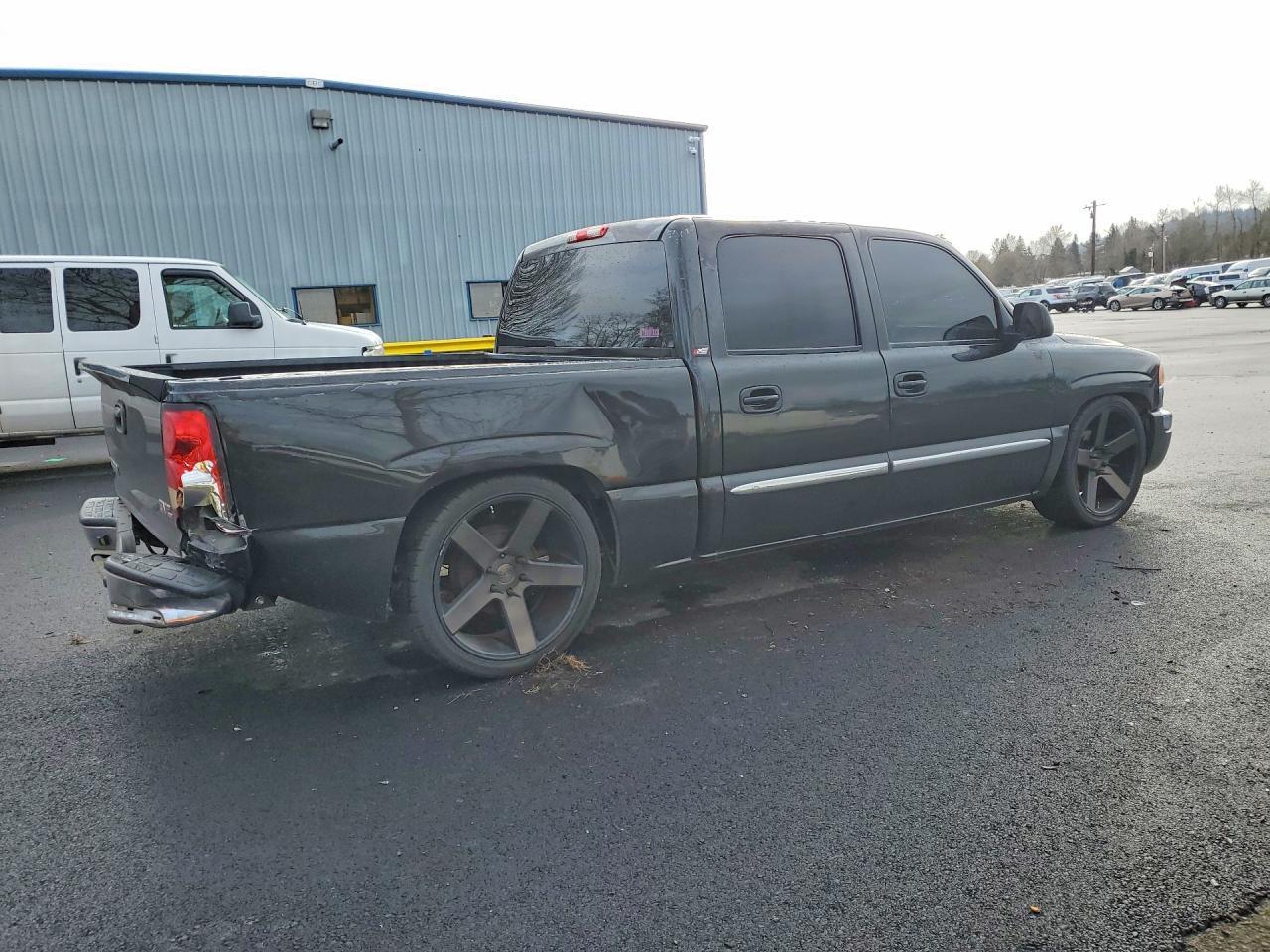 2005 GMC Sierra