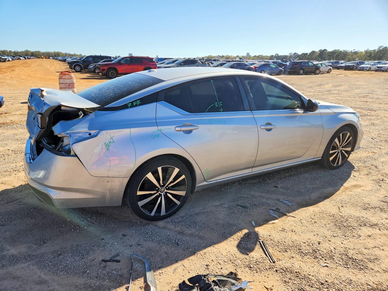 2022 NISSAN ALTIMA