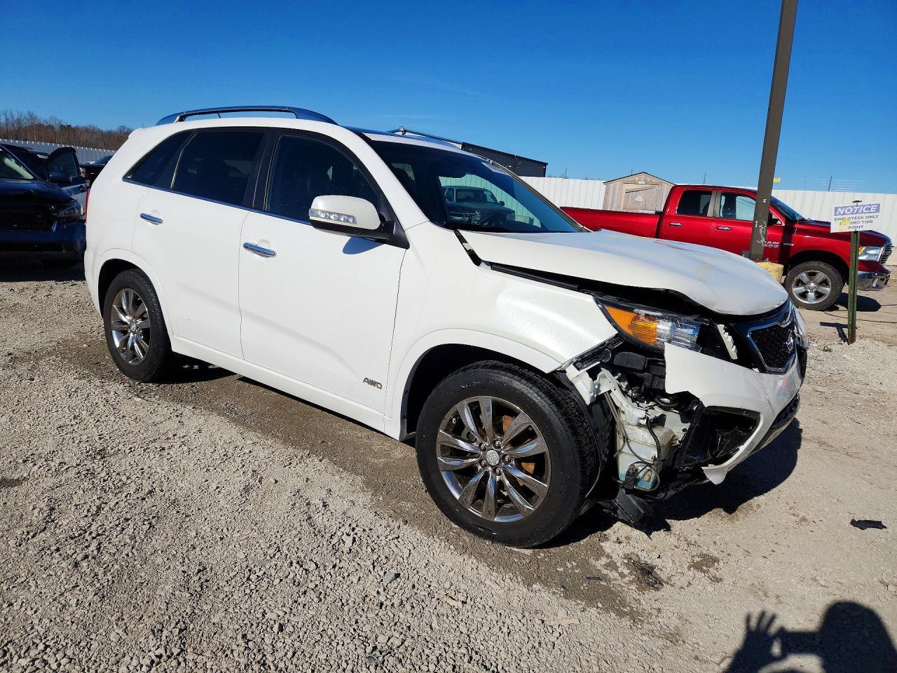 2013 KIA SORENTO