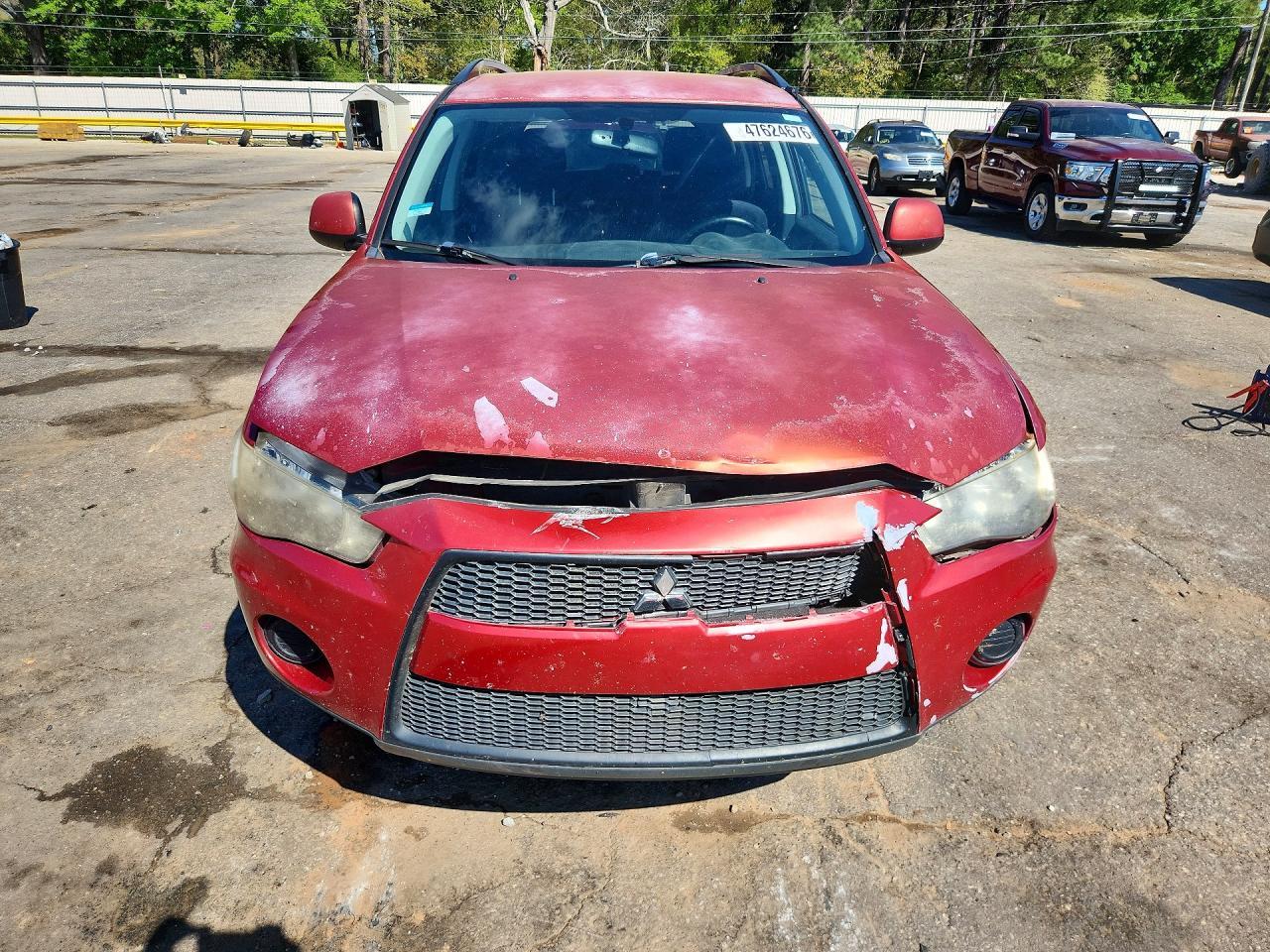 2011 MITSUBISHI outlander