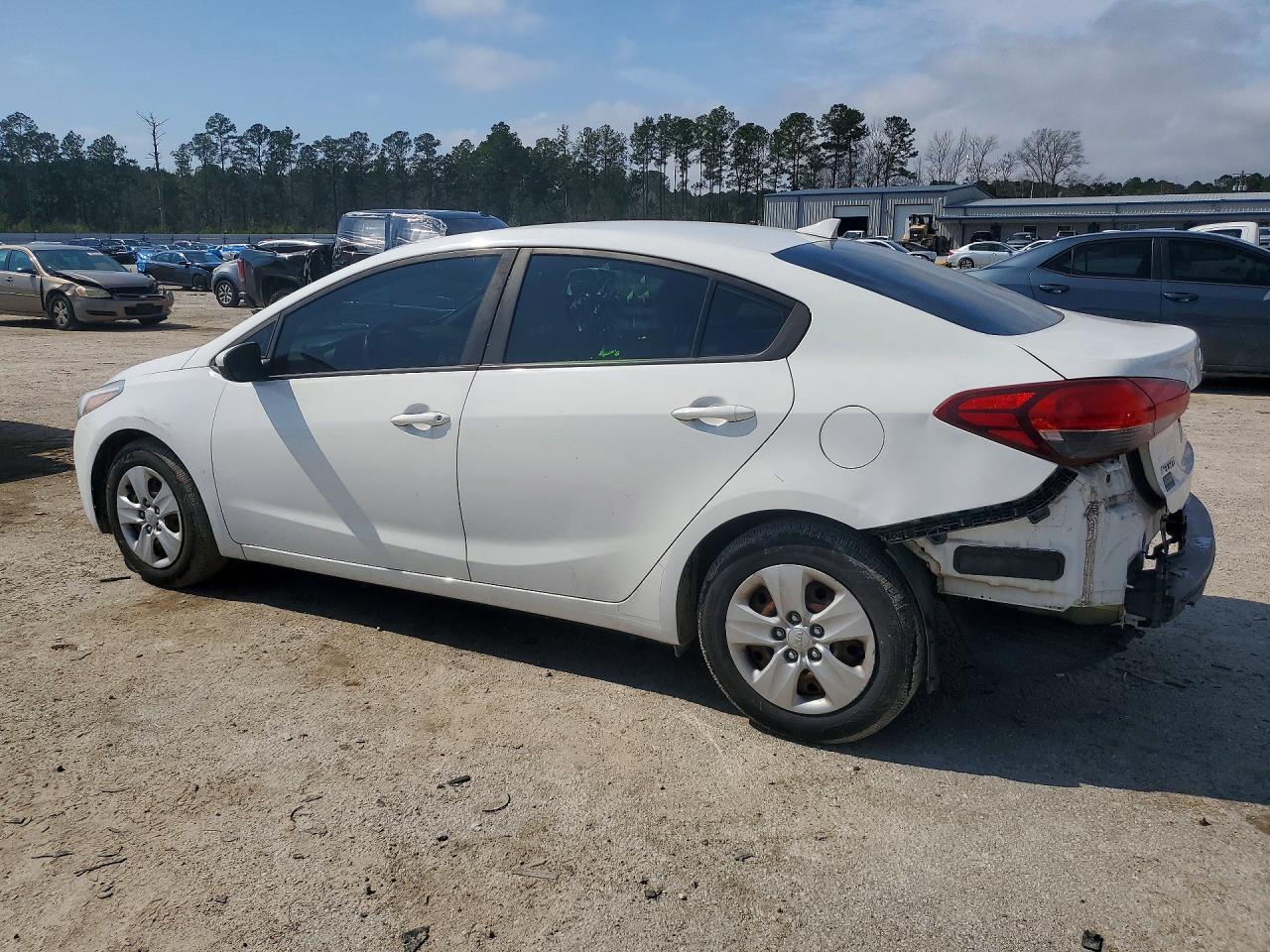 2017 KIA FORTE
