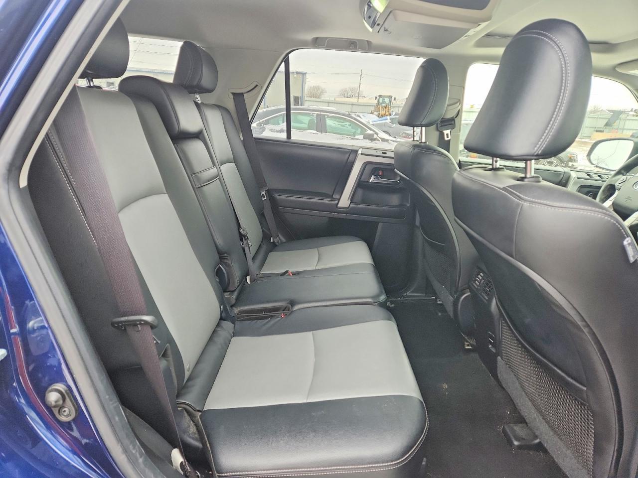 2017 TOYOTA 4Runner