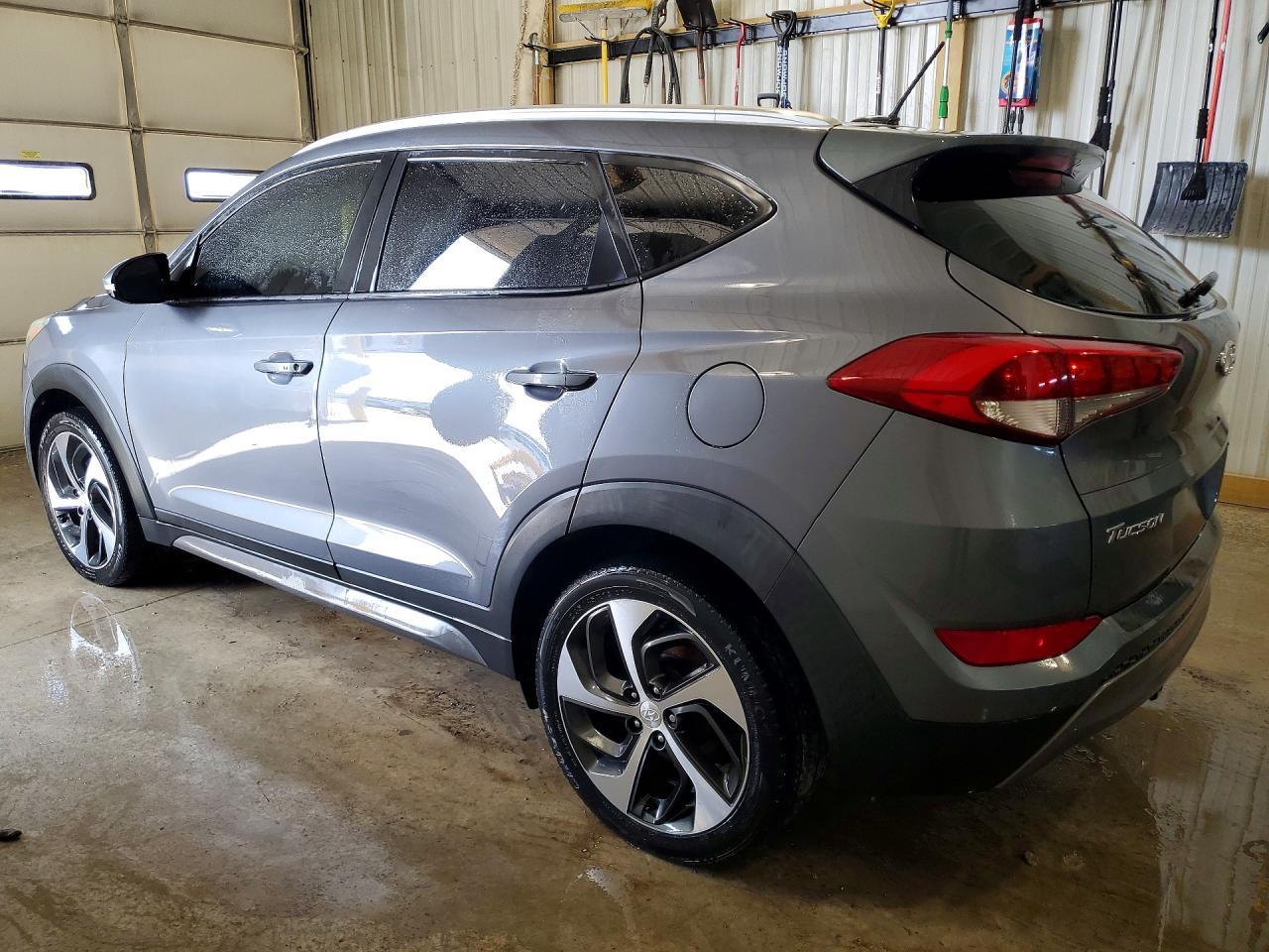 2016 HYUNDAI TUCSON