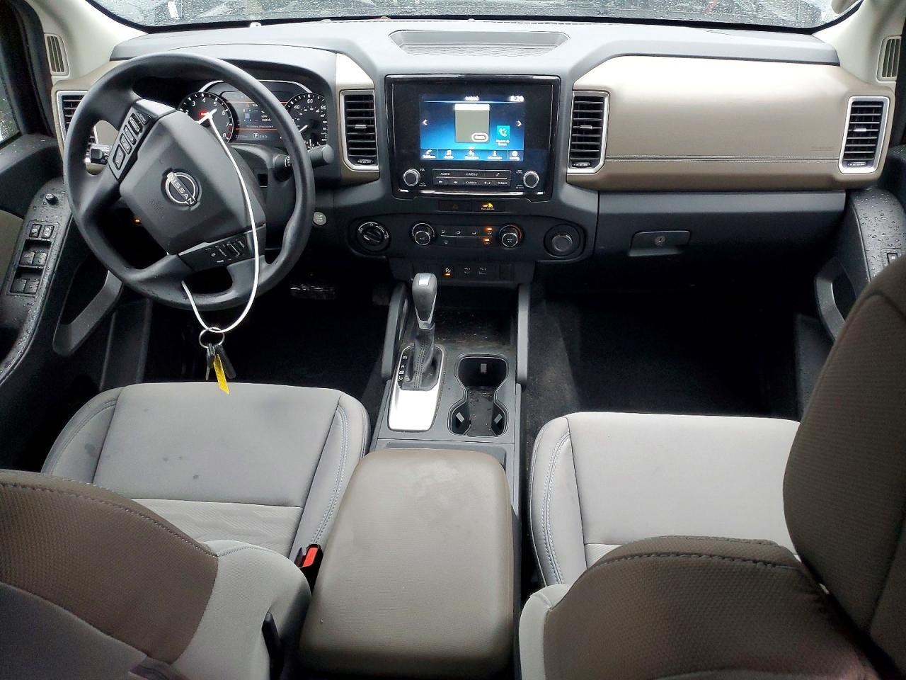 2022 NISSAN Frontier