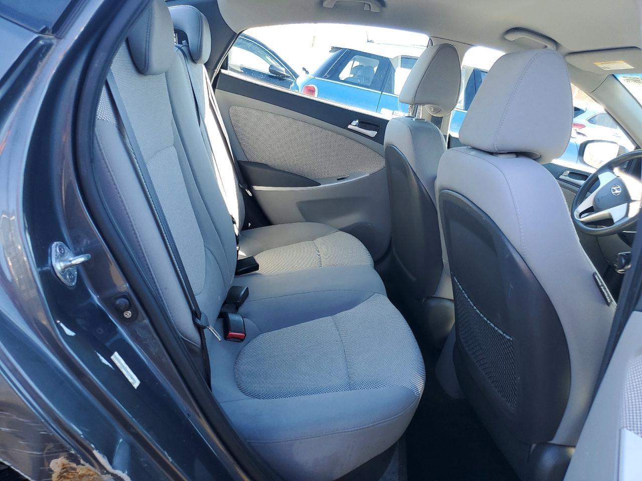 2012 HYUNDAI ACCENT