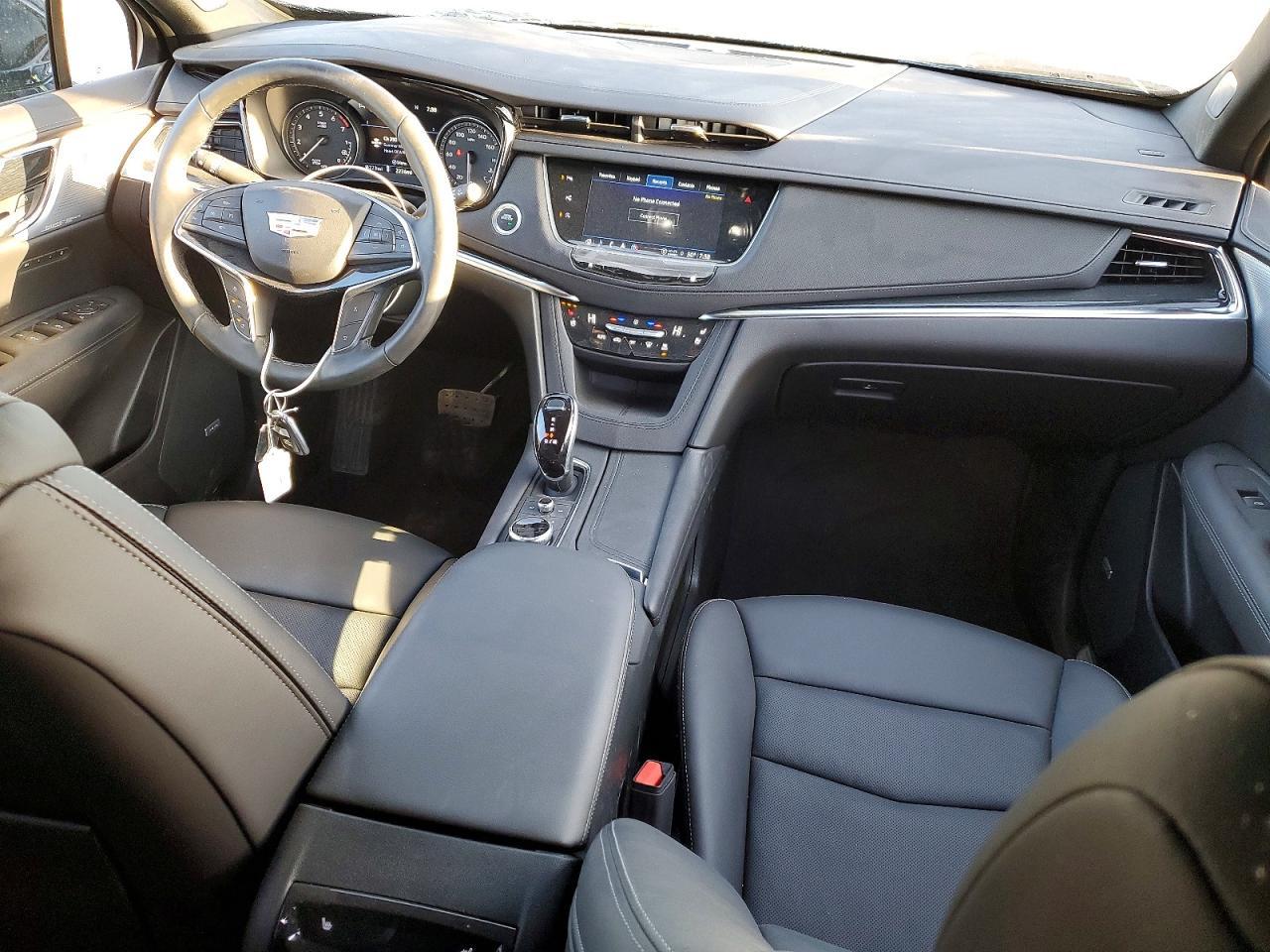 2026 CADILLAC XT5