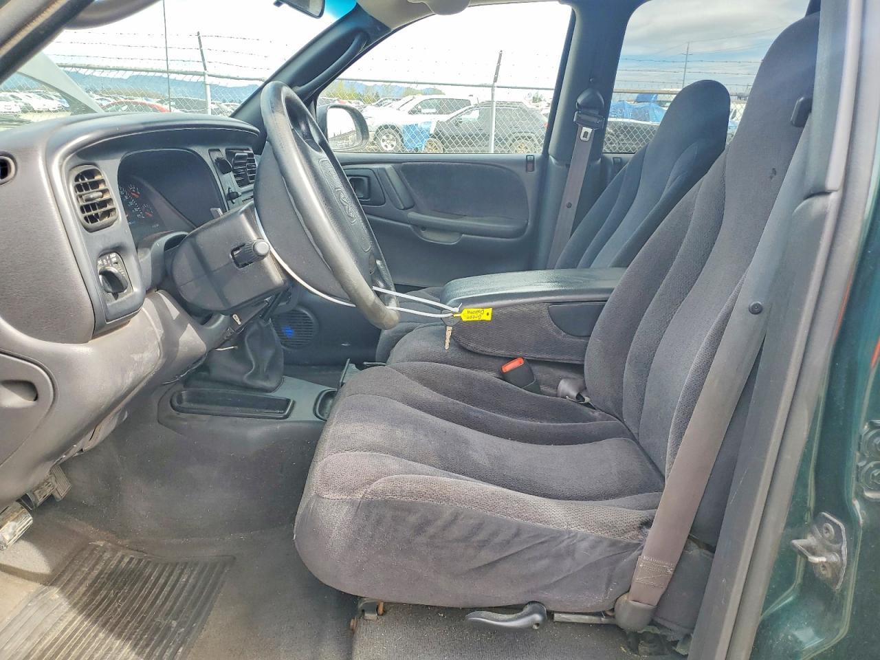 2000 DODGE Dakota