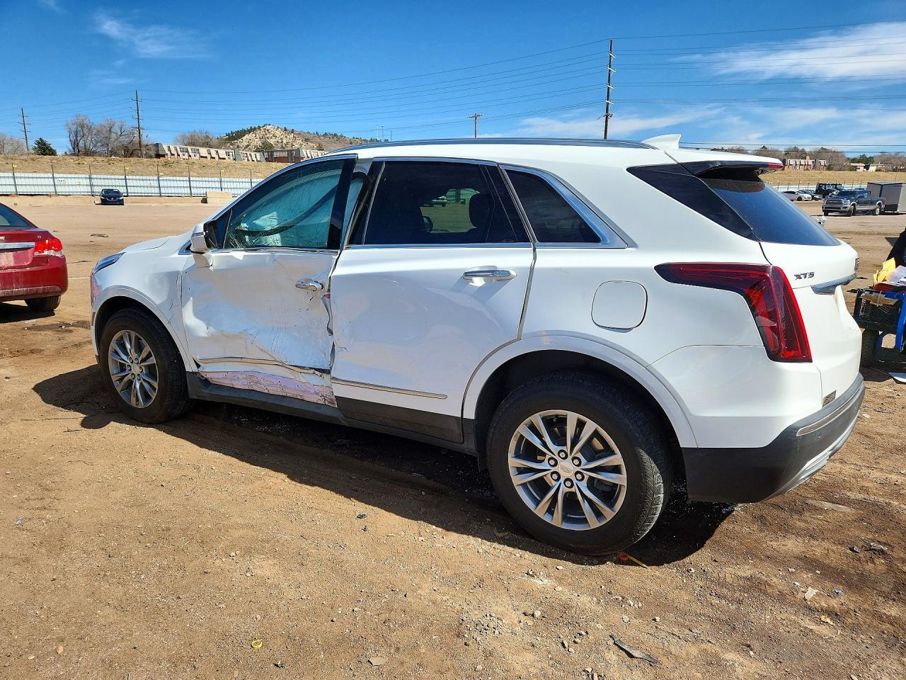 2022 CADILLAC XT5