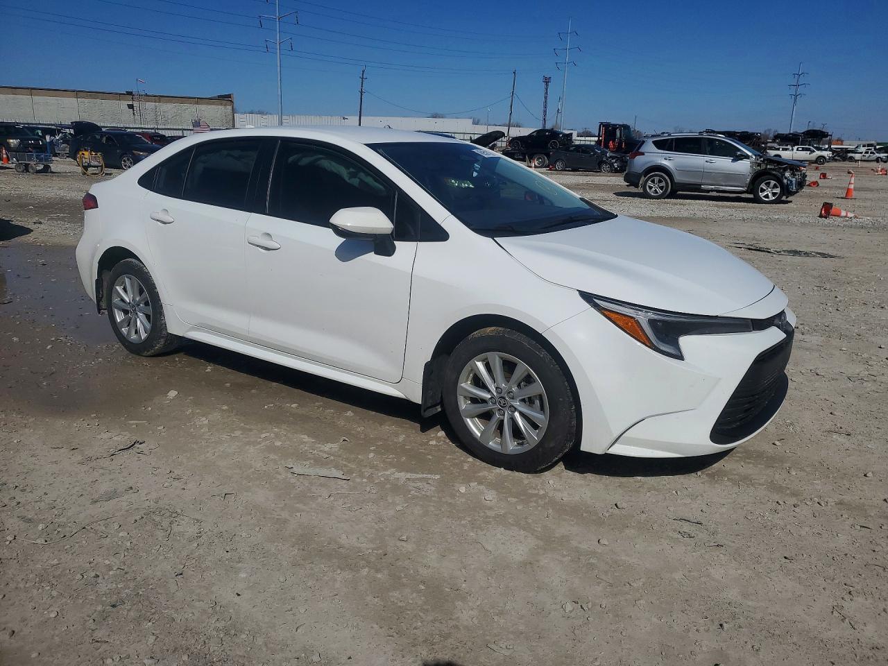 2024 TOYOTA COROLLA