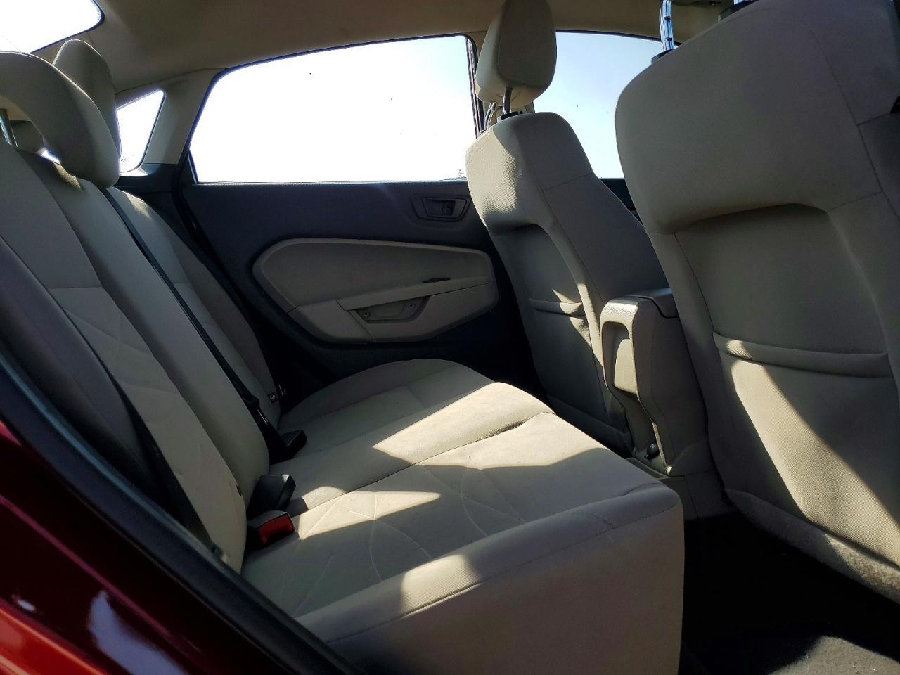 2017 FORD Fiesta