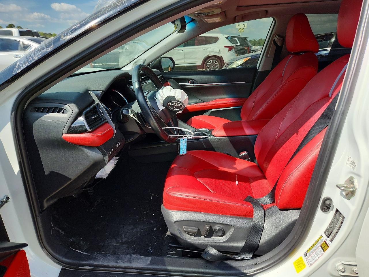 2019 TOYOTA CAMRY