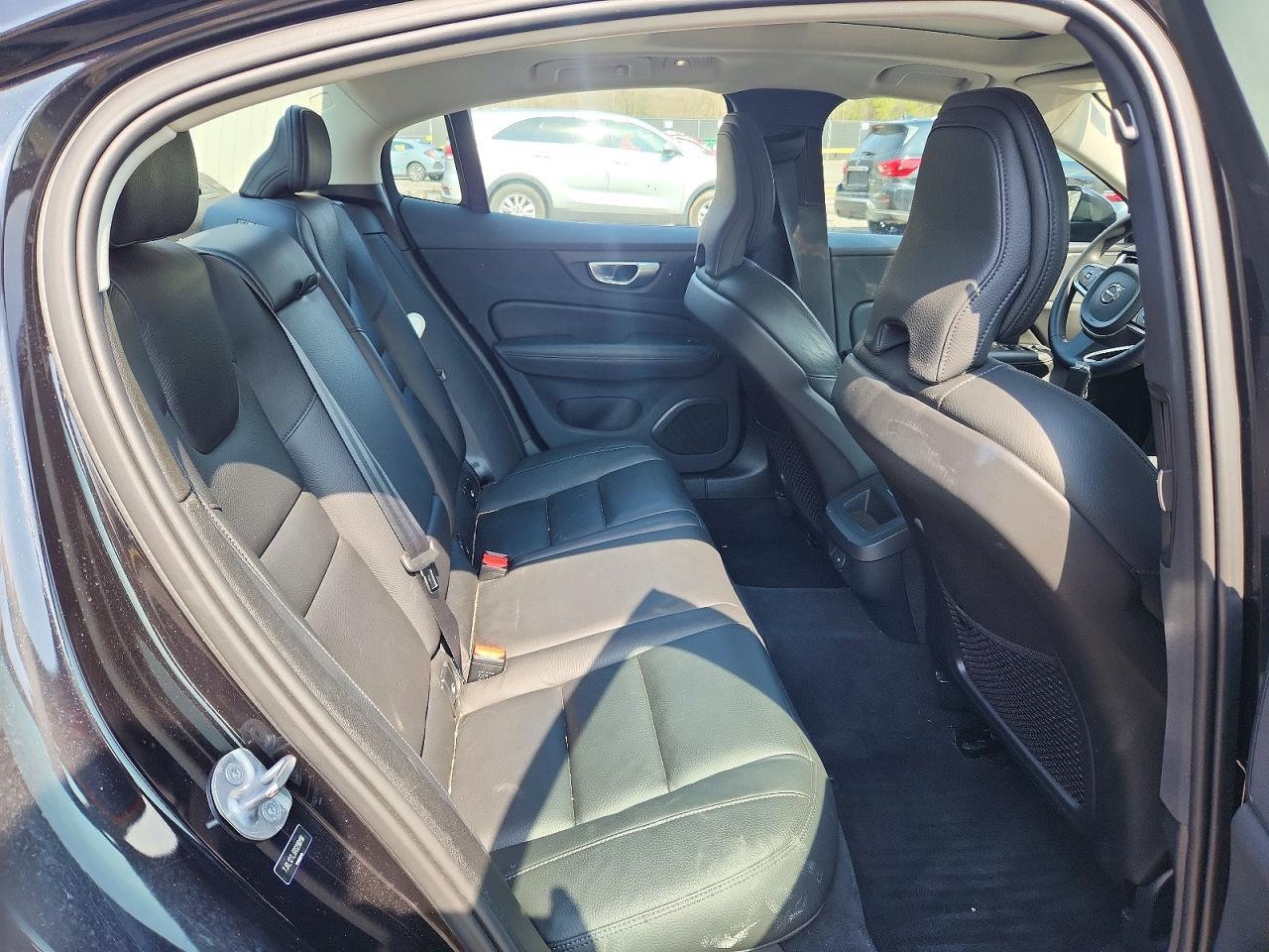 2024 VOLVO S60