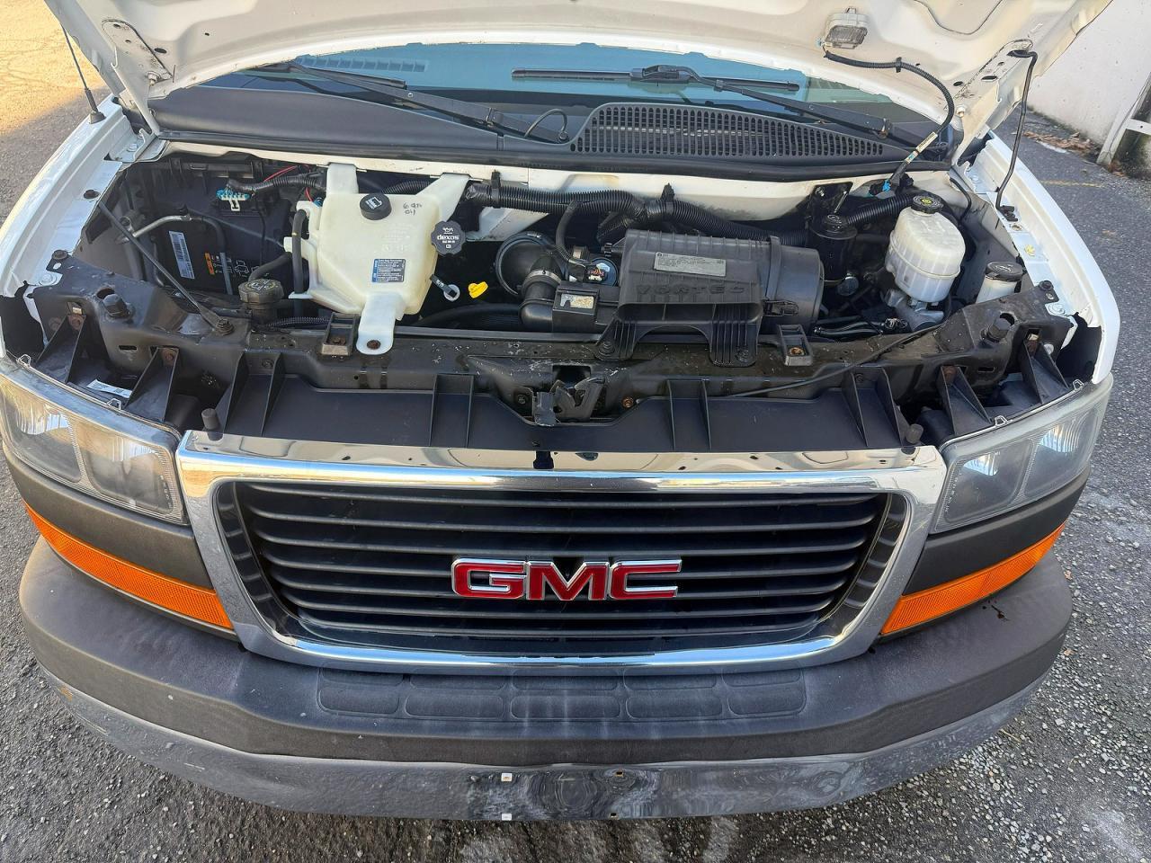 2015 GMC Savana